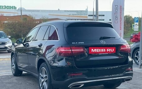 Mercedes-Benz GLC, 2017 год, 2 200 000 рублей, 7 фотография