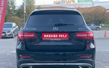 Mercedes-Benz GLC, 2017 год, 2 200 000 рублей, 6 фотография