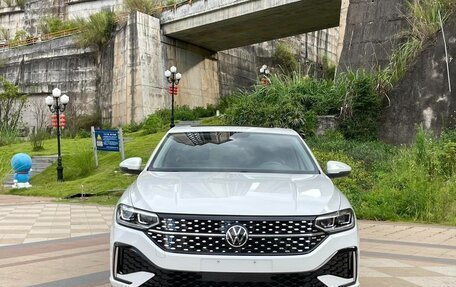 Volkswagen Lavida, 2022 год, 1 199 017 рублей, 2 фотография