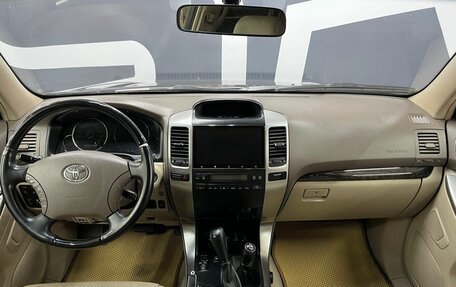 Toyota Land Cruiser Prado 120 рестайлинг, 2008 год, 2 199 900 рублей, 8 фотография