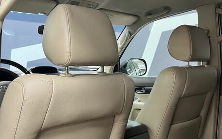Toyota Land Cruiser Prado 120 рестайлинг, 2008 год, 2 199 900 рублей, 19 фотография