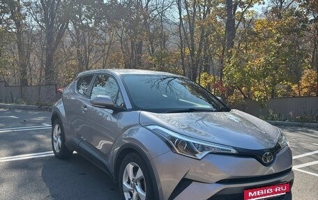 Toyota C-HR I рестайлинг, 2019 год, 1 550 000 рублей, 2 фотография