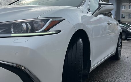 Lexus ES VII, 2020 год, 5 000 000 рублей, 2 фотография