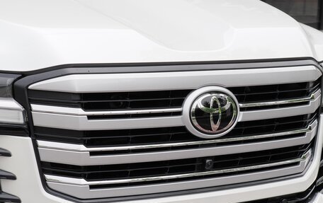 Toyota Land Cruiser, 2026 год, 15 500 000 рублей, 6 фотография