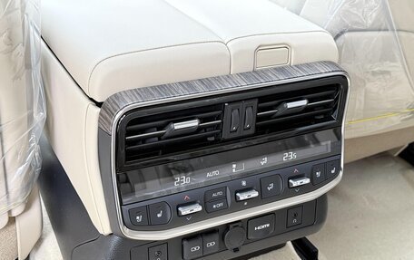 Toyota Land Cruiser, 2026 год, 15 500 000 рублей, 34 фотография