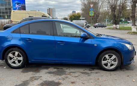 Chevrolet Cruze II, 2011 год, 620 000 рублей, 3 фотография
