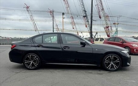 BMW 3 серия, 2023 год, 2 900 000 рублей, 8 фотография