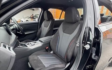 BMW 3 серия, 2023 год, 2 900 000 рублей, 16 фотография