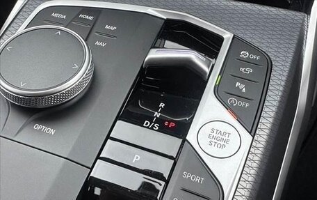 BMW 3 серия, 2023 год, 2 900 000 рублей, 26 фотография