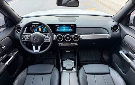 Mercedes-Benz GLB, 2022 год, 2 582 000 рублей, 9 фотография