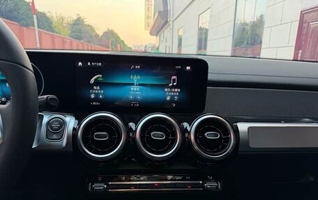 Mercedes-Benz GLB, 2022 год, 2 582 000 рублей, 16 фотография