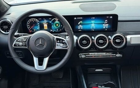 Mercedes-Benz GLB, 2022 год, 2 582 000 рублей, 8 фотография