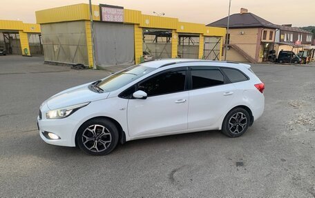 KIA cee'd III, 2013 год, 1 200 000 рублей, 4 фотография