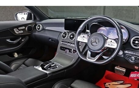 Mercedes-Benz C-Класс, 2019 год, 2 450 000 рублей, 21 фотография