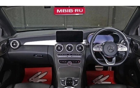 Mercedes-Benz C-Класс, 2019 год, 2 450 000 рублей, 27 фотография