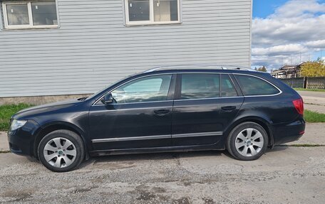 Skoda Superb III рестайлинг, 2011 год, 890 000 рублей, 2 фотография
