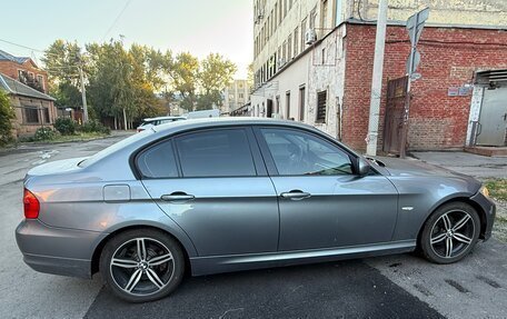 BMW 3 серия, 2010 год, 1 200 000 рублей, 4 фотография