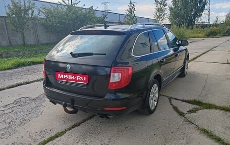 Skoda Superb III рестайлинг, 2011 год, 890 000 рублей, 4 фотография