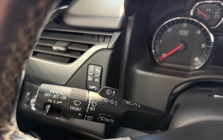 Chevrolet Tahoe IV, 2016 год, 3 300 000 рублей, 21 фотография