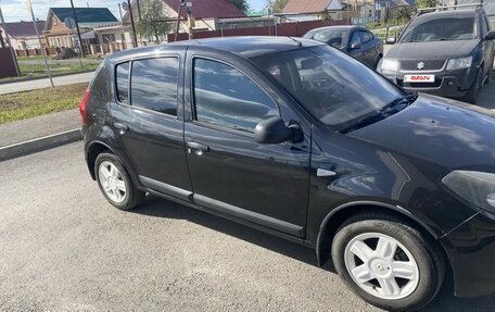 Renault Sandero I, 2012 год, 600 000 рублей, 2 фотография
