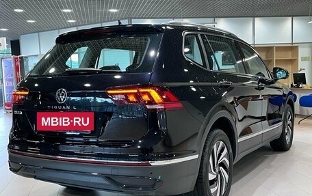 Volkswagen Tiguan II, 2026 год, 3 990 000 рублей, 7 фотография