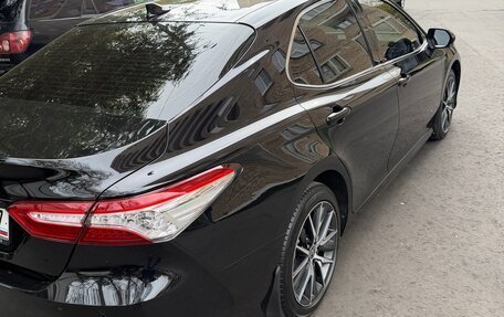 Toyota Camry, 2021 год, 2 680 000 рублей, 6 фотография