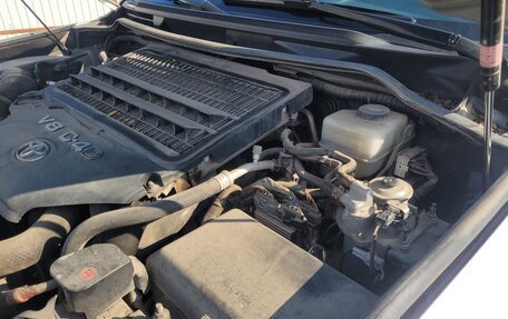 Toyota Land Cruiser 200, 2011 год, 4 150 000 рублей, 21 фотография