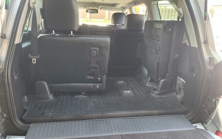 Toyota Land Cruiser 200, 2011 год, 4 150 000 рублей, 17 фотография