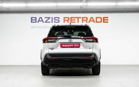Toyota RAV4, 2021 год, 3 199 000 рублей, 3 фотография