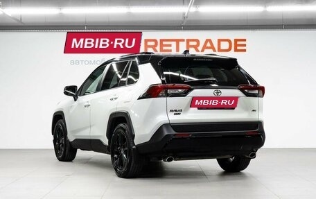 Toyota RAV4, 2021 год, 3 199 000 рублей, 20 фотография