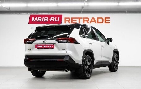Toyota RAV4, 2021 год, 3 199 000 рублей, 19 фотография