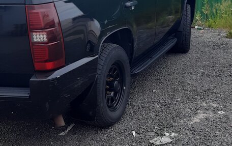 Chevrolet Tahoe III, 2012 год, 1 550 000 рублей, 2 фотография