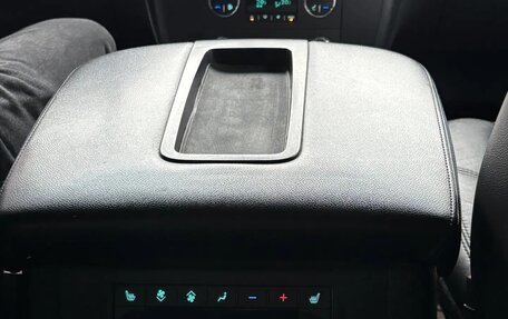 Chevrolet Tahoe III, 2012 год, 1 550 000 рублей, 11 фотография