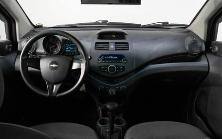 Chevrolet Spark III, 2012 год, 749 000 рублей, 18 фотография