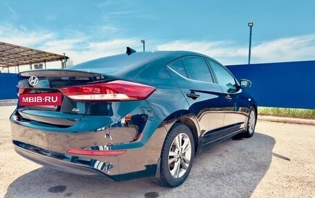 Hyundai Elantra VI рестайлинг, 2017 год, 1 600 000 рублей, 12 фотография