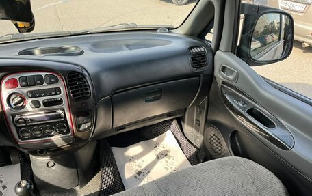 Hyundai Starex I рестайлинг, 2006 год, 909 000 рублей, 17 фотография
