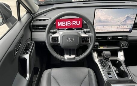 Toyota RAV4, 2026 год, 4 290 000 рублей, 10 фотография