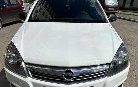 Opel Astra H, 2013 год, 560 000 рублей, 1 фотография