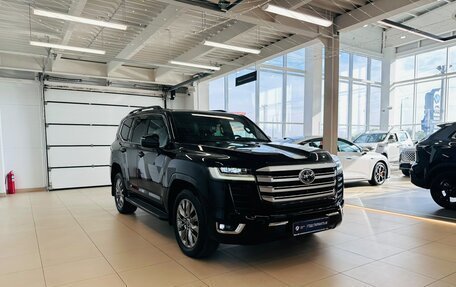 Toyota Land Cruiser, 2021 год, 11 199 900 рублей, 8 фотография
