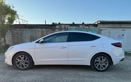Hyundai Elantra VI рестайлинг, 2019 год, 1 650 000 рублей, 2 фотография