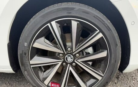 Skoda Superb III рестайлинг, 2025 год, 3 000 000 рублей, 6 фотография