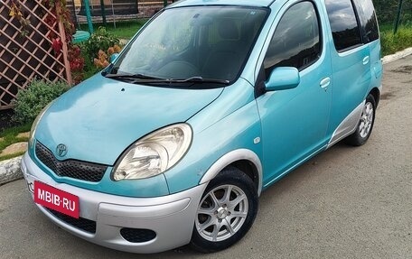 Toyota FunCargo, 2004 год, 570 000 рублей, 3 фотография