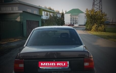 Opel Vectra A, 1991 год, 85 000 рублей, 8 фотография