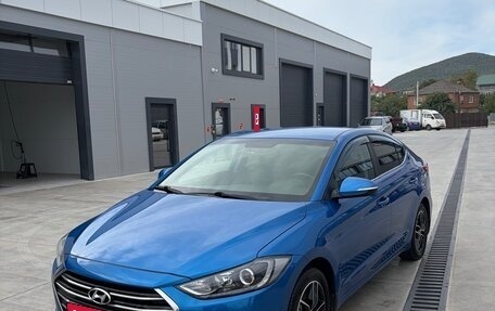 Hyundai Elantra VI рестайлинг, 2016 год, 1 400 000 рублей, 1 фотография