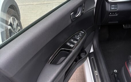 KIA Optima IV, 2018 год, 2 070 000 рублей, 12 фотография