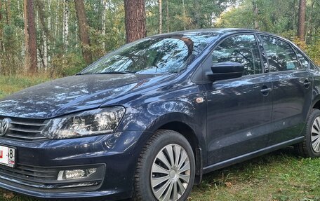 Volkswagen Polo VI (EU Market), 2016 год, 1 340 000 рублей, 2 фотография