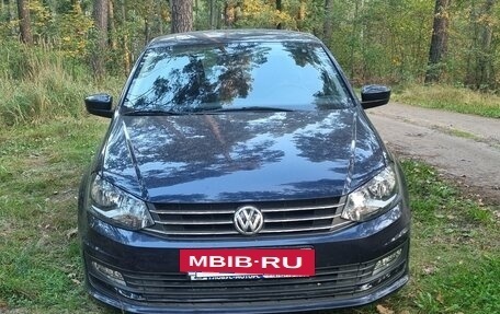 Volkswagen Polo VI (EU Market), 2016 год, 1 340 000 рублей, 3 фотография