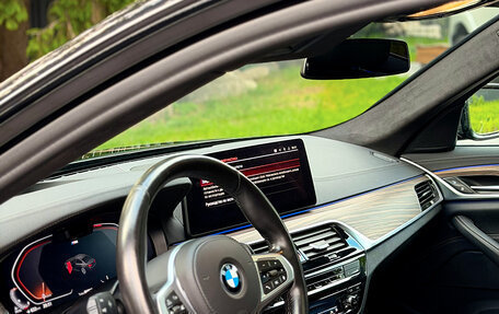 BMW 5 серия, 2021 год, 5 700 000 рублей, 11 фотография