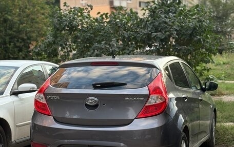 Hyundai Solaris II рестайлинг, 2011 год, 610 000 рублей, 4 фотография