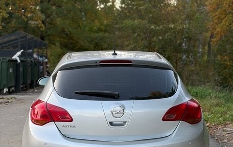 Opel Astra J, 2010 год, 575 000 рублей, 10 фотография